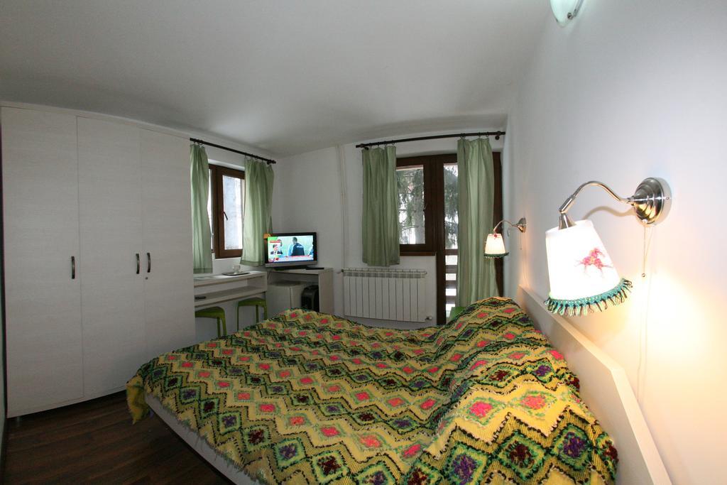 La Buni Buşteni Værelse billede